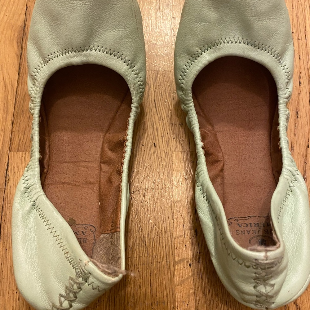 Lucky Brand Flats Mint 7.5